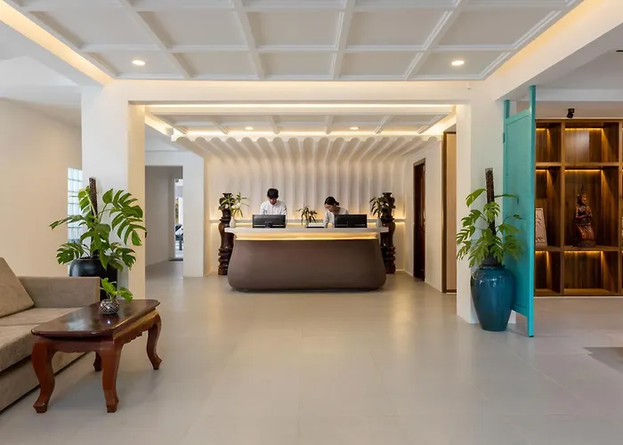 The Riverfront Hotel 4*