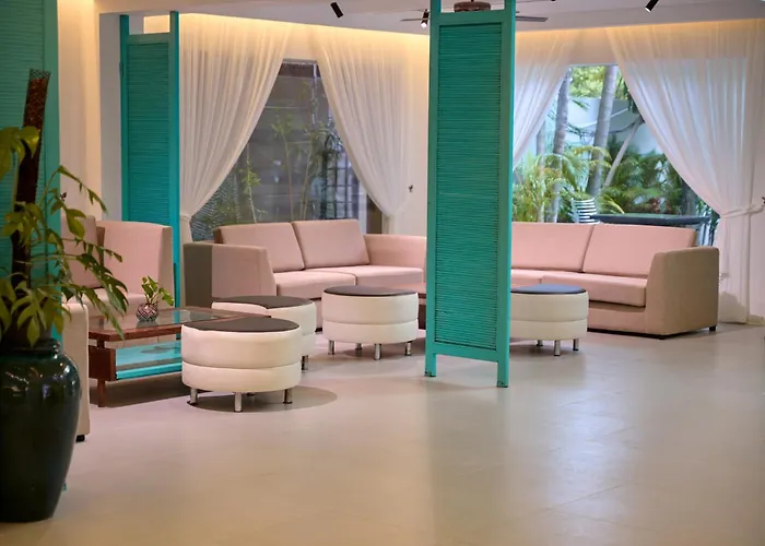 Hotel The Riverfront