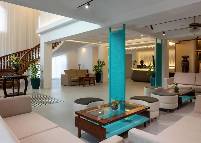 The Riverfront Hotel Siem Reap