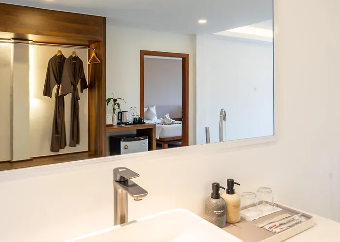 The Riverfront 4* Siem Reap